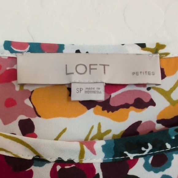 LOFT Long Sleeve Floral Top Multicolor Shirt Blouse Ruffle Detail - Size S - Picture 5 of 7